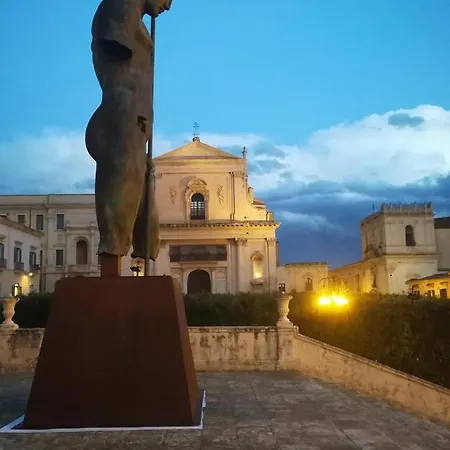 Il Terrazzo Di Apollo *